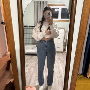 Abercrombie & Fitch The 90s Straight Ultra High Rise Curve Love 25s